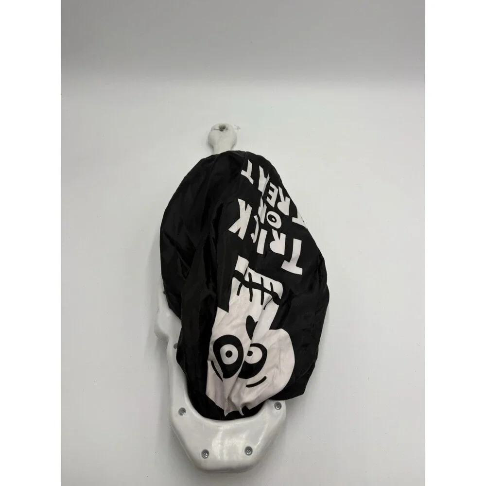 Halloween Skeleton Hand, Candy Trick or Treat Bag Halloween Bag on Stick